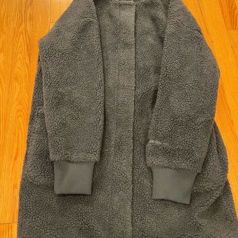 - Eddie Bauer Sherpa Teddy fleece jacket